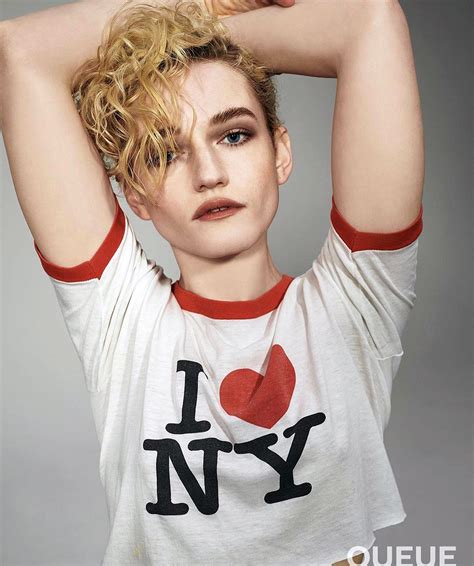 Julia Garner Nude Pics, Scenes and Porn 2024